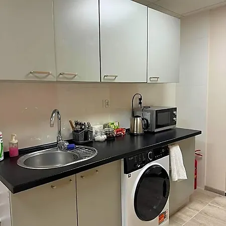 Zurawia 3* Warsaw